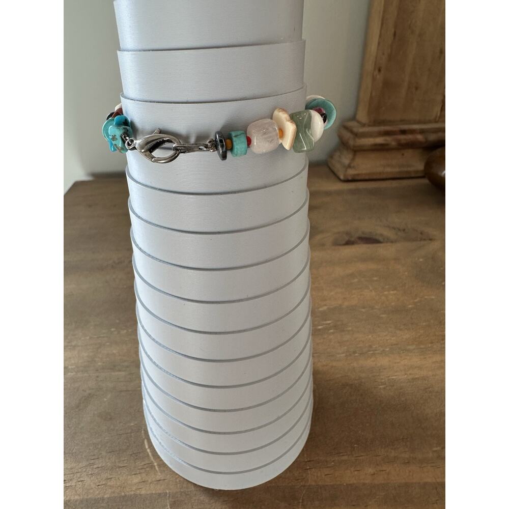 Multicolor Natural Stone Chip Bracelet With Lobster Clasp - Picture 5 of 8